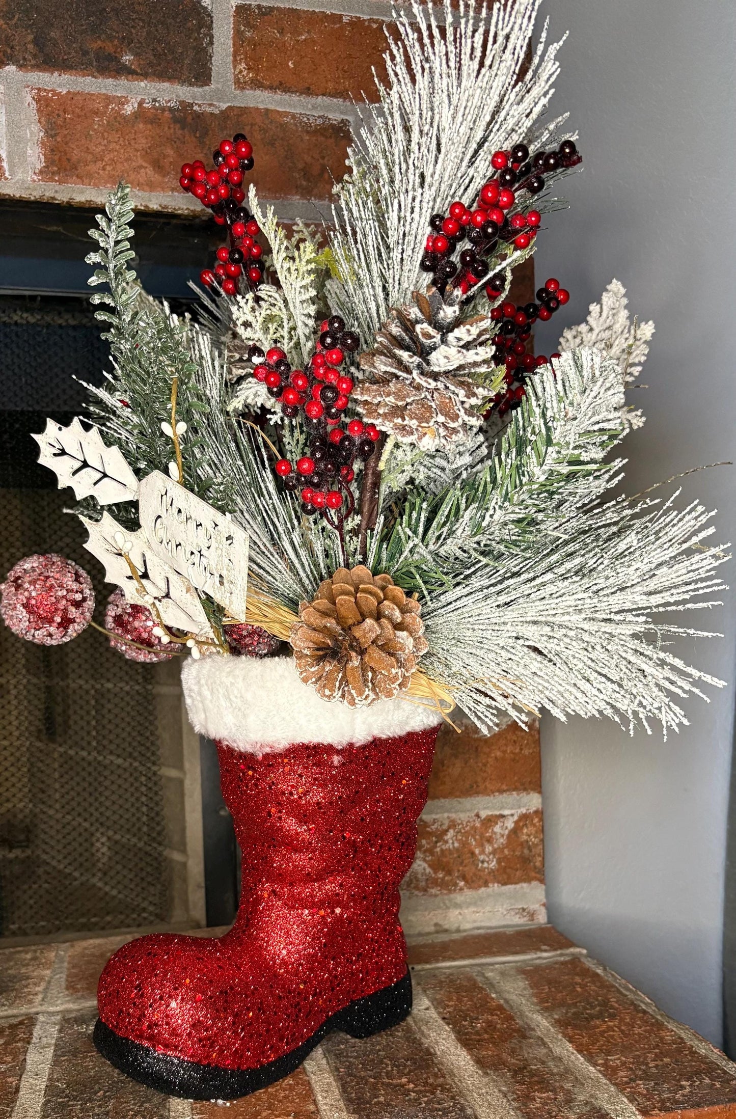 Glitter Santa Boot Centerpiece