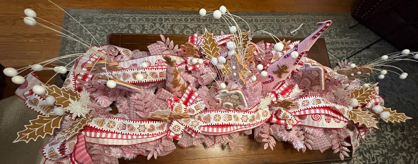 XL Gingerbread Centerpiece