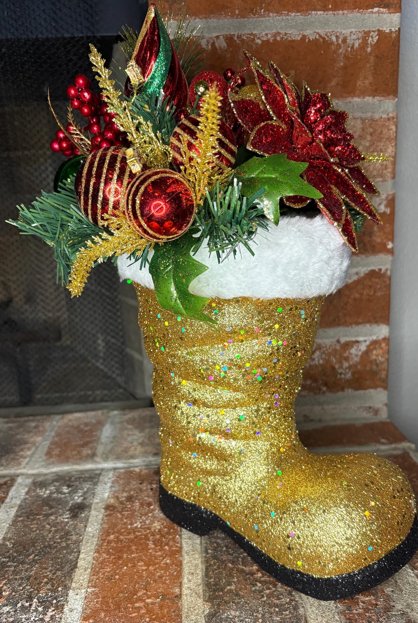 Gold Glitter Santa Boot Centerpiece